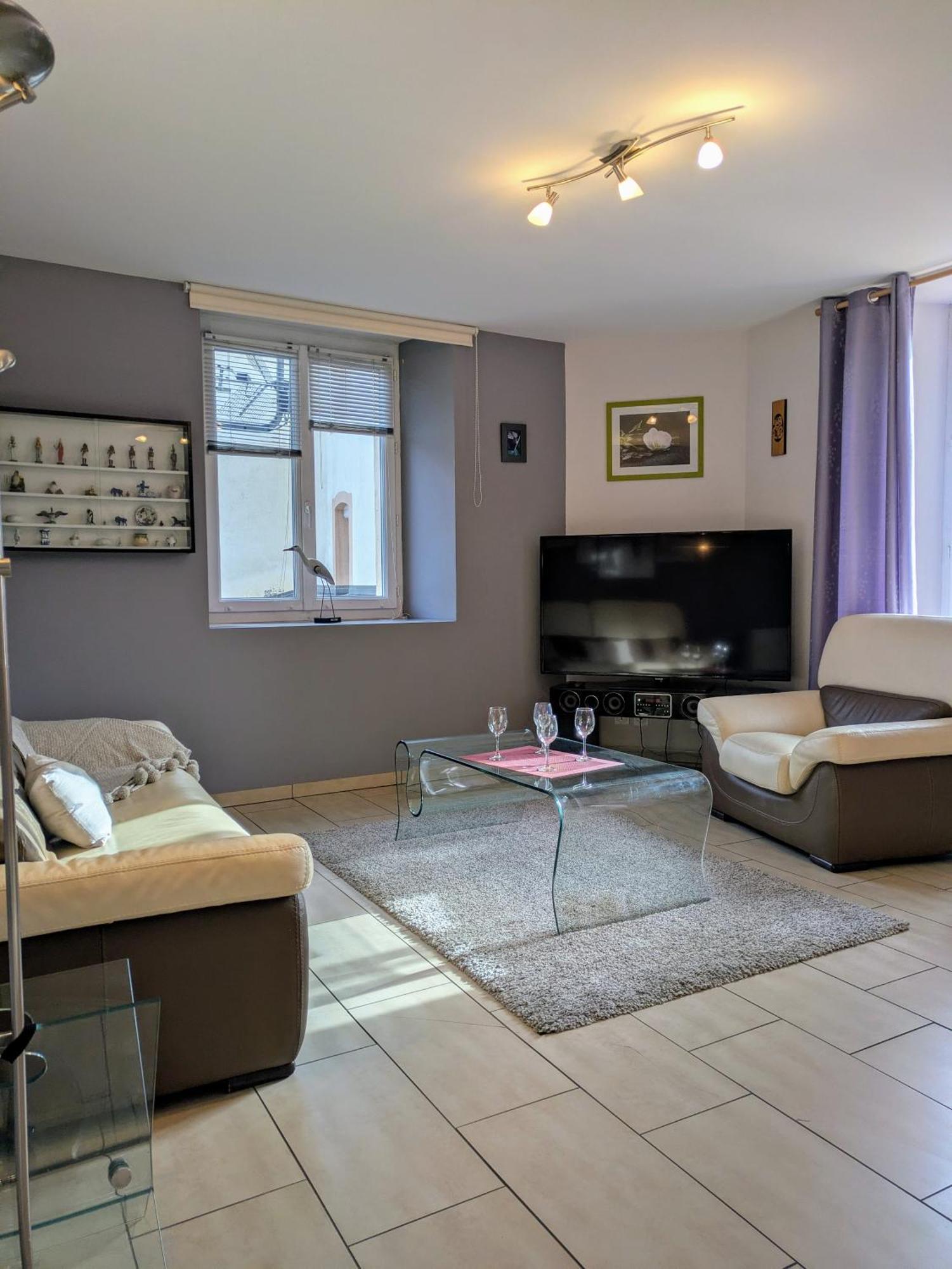 6 Pers, Centre-ville- T3, 90m2 Apartment *