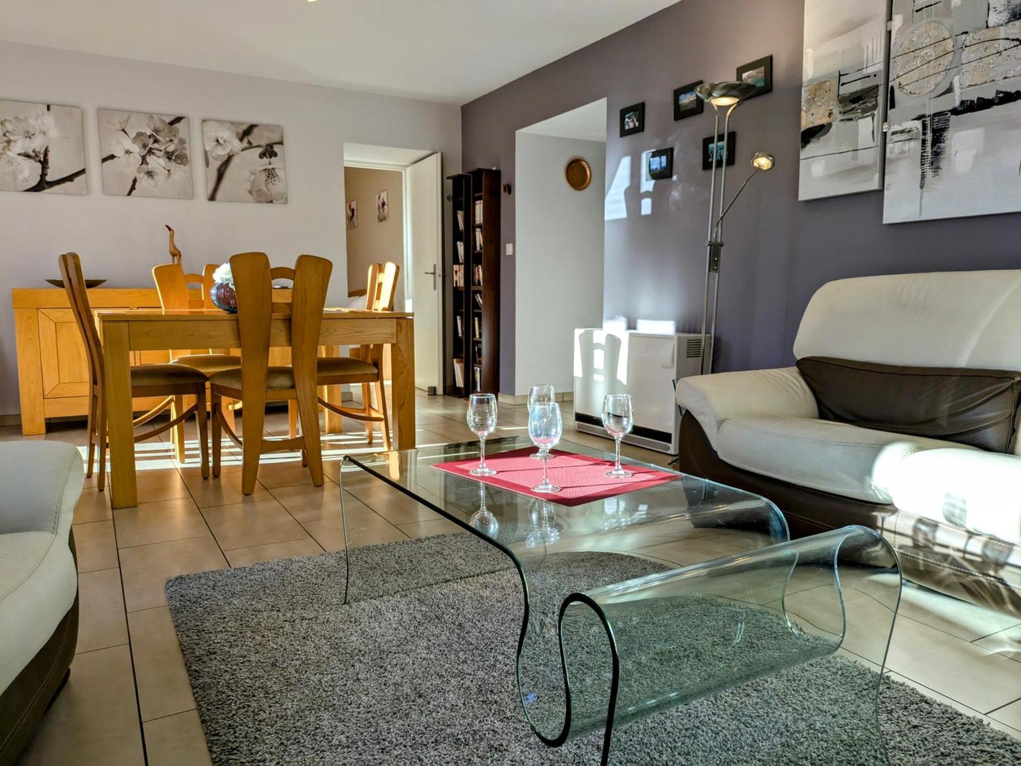 6 Pers, Centre-ville- T3, 90m2 Apartment